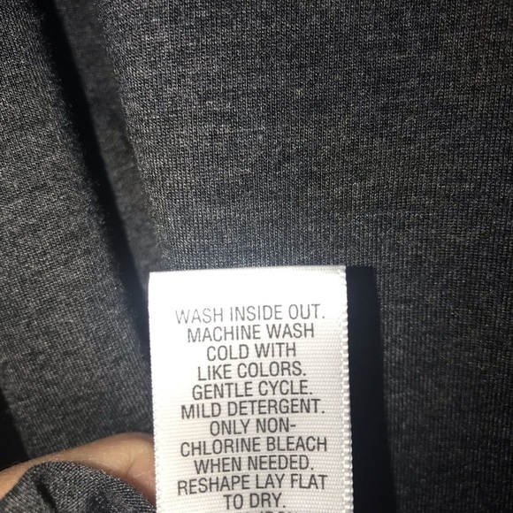 *Simply Vera, Vera Wang muted blouse. Size PXL GUC - Picture 8 of 8